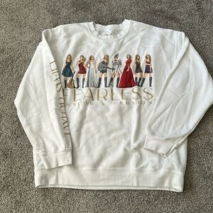 TAYLOR SWIFT FEARLESS ERAS TOUR SWEATSHIRT